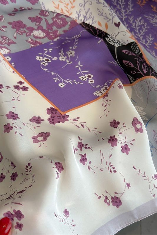 Johanne | Silkesjal Violetta